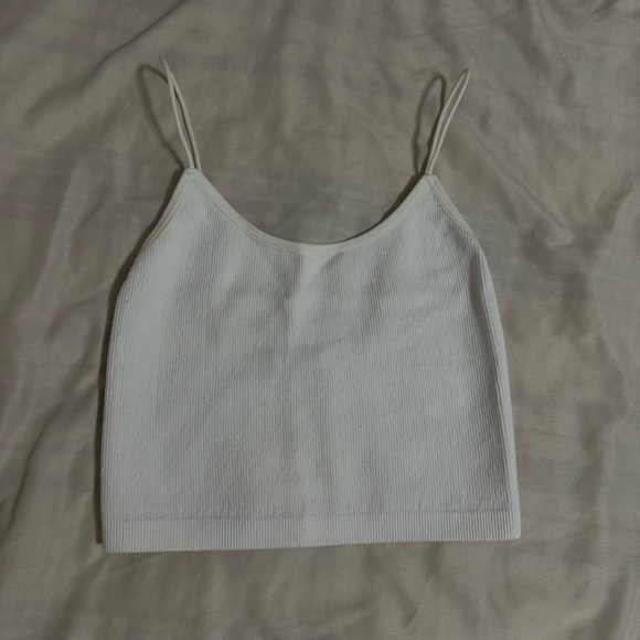 White Top - Picture 1 of 4